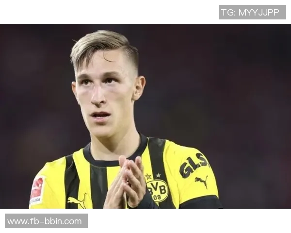 施洛特贝克对替补队友发声批评:仅踢三十分钟却未全力以赴令人失望 施洛特贝克对替补队友发声批评:仅踢三十分钟却未全力以赴令人失望