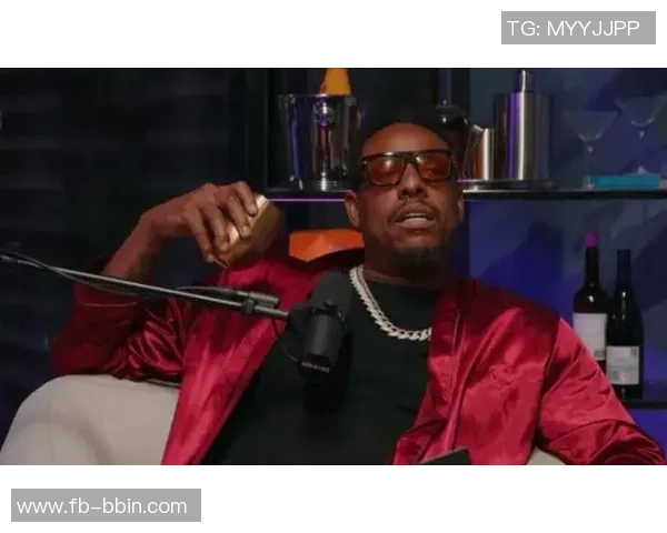 皮尔斯谈少妇与少男情感关系女主持表态不偏好年轻男性 皮尔斯谈少妇与少男情感关系女主持表态不偏好年轻男性