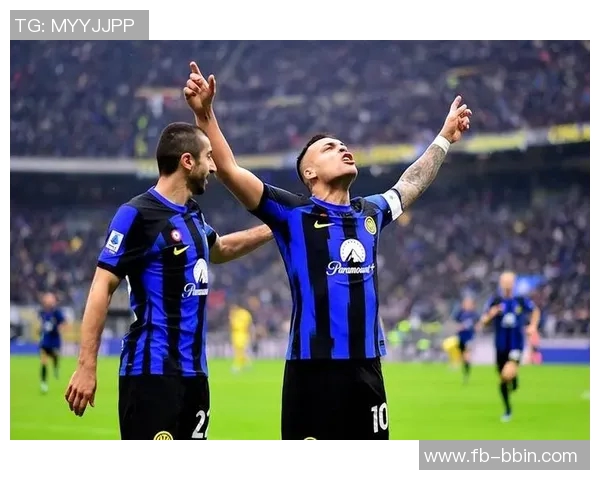 劳塔罗提前归队参与米兰全队合练展现强烈斗志