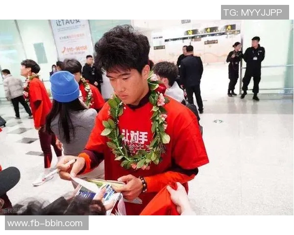 彭啸在国足前景被历任教练普遍看好引发关注与期待 彭啸在国足前景被历任教练普遍看好引发关注与期待