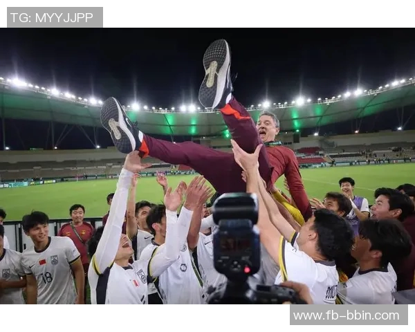 越南U23主帅信心满满期待决赛对阵韩国U23球队准备充分展现实力 越南U23主帅信心满满期待决赛对阵韩国U23球队准备充分展现实力